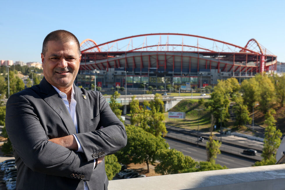 Cristóvão Carvalho quer um Benfica dominador e promete financiamento de 400 milhões de euros