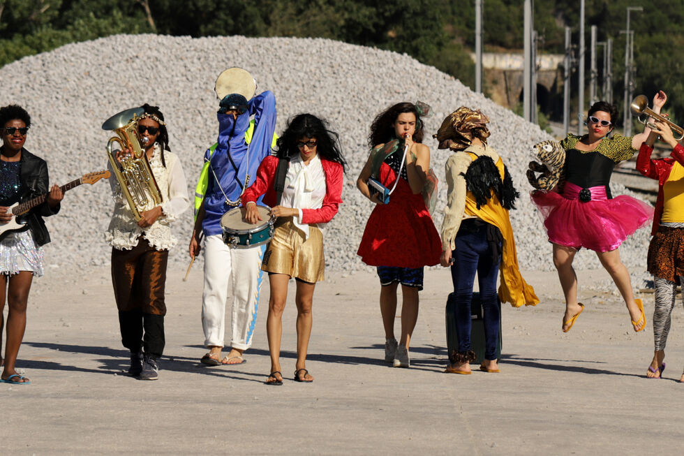 Uma das propostas é o espetáculo 'Cantar', uma criação do artista brasileiro Francisco Thiago Cavalcanti com o seu coletivo artístico, que será apresentado na Culturgest nos dias 21 e 22 de novembro