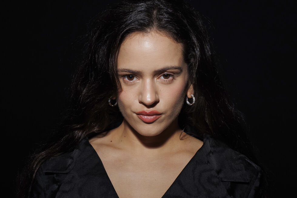 Aos 33 anos, Rosalía é uma das artistas mais impactantes e ouvidas da indústria da música no presente