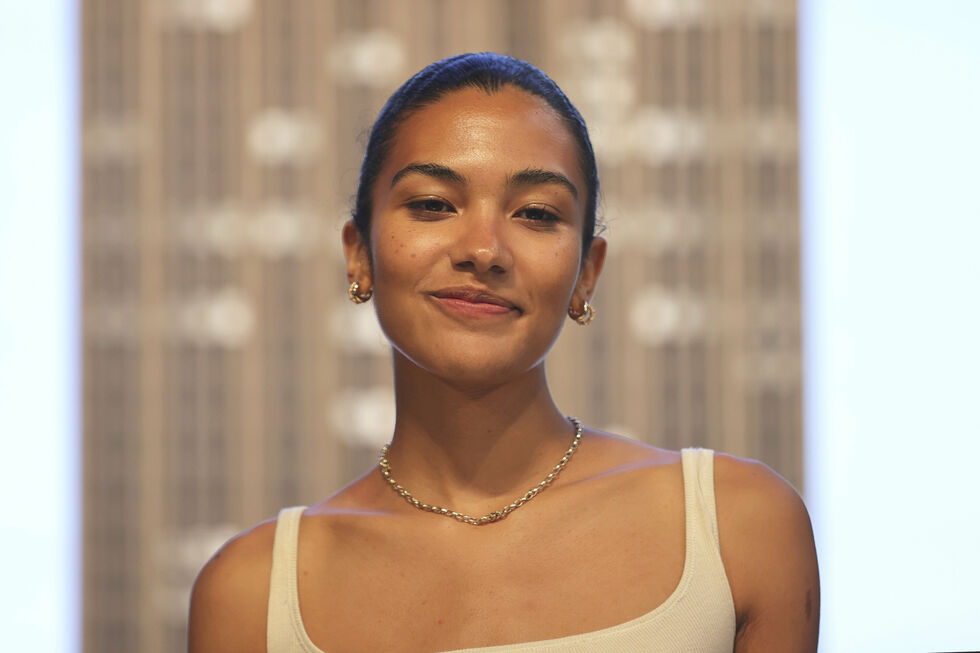 Olivia Dean começou a carreira entre 2017 e 2018