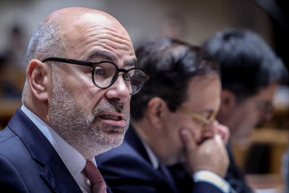 Pinto Luz aborda concurso Oiã-Soure e orçamento para Infraestruturas de Portugal