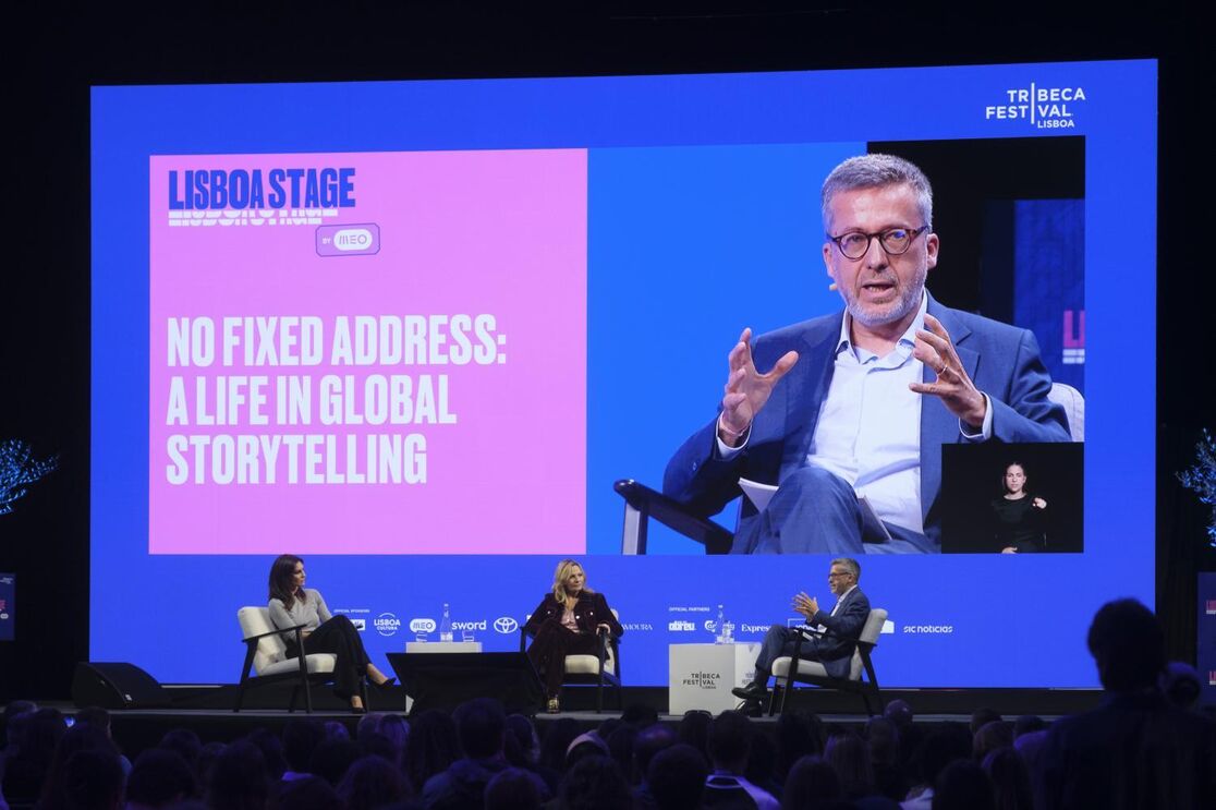 Carlos Moedas discursa sobre 'A vida na narrativa global' em Lisboa