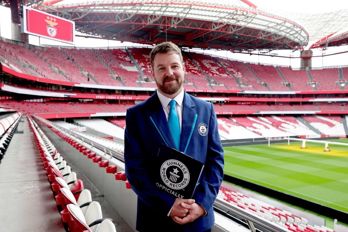 Juíz do Guinness visita Estádio da Luz e explica recorde do Benfica