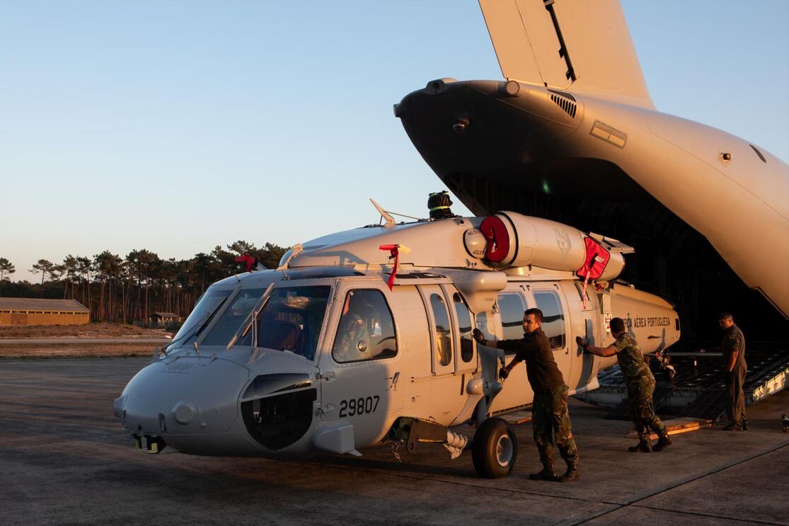 Governo comprou quatro helicópteros Black Hawk