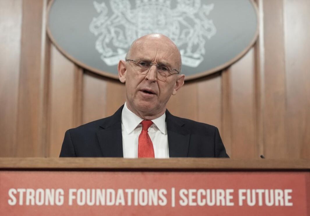 John Healey, secretário da Defesa do Reino Unido