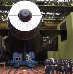 Rússia lança novo submarino nuclear