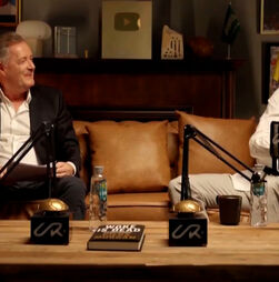 “As coisas boas vêm na hora certa”: Cristiano Ronaldo revela como pediu Georgina em casamento