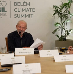 Lula defende investimentos para a Amazónia e rejeita ‘doações’