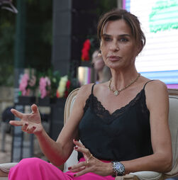 Sofia Aparício: “Acordo a achar que os guardas me estão a entrar pela cela adentro”