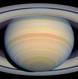 Lua de Saturno possui estabilidade para o desenvolvimento de vida