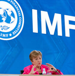 FMI aconselha Portugal a reduzir isenções fiscais e a gastar melhor em 2026