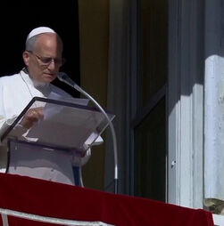 “Se querem realmente honrar a sua memória, cessem o fogo”: Papa apela à paz no Mundo e reza pelas vítimas do tufão nas Filipinas  