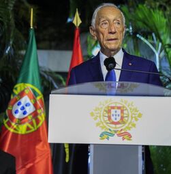 Marcelo falou com ministro da Defesa e presidente do Governo da Madeira sobre a Venezuela