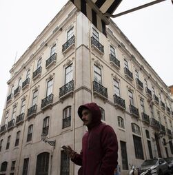 PS pressiona Governo sobre cedência de palácio à CIP