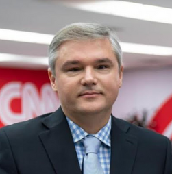 Diretor executivo da CNN Portugal investigado por alegados favorecimentos a homens gay na gestão da equipa