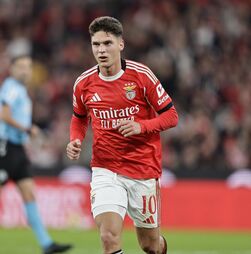 Sudakov é dispensado da seleção da Ucrânia devido a sobrecarga na anca