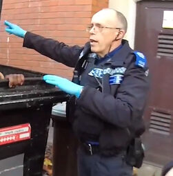 Homem rouba 12 mil euros em óculos e é apanhado escondido em contentor do lixo