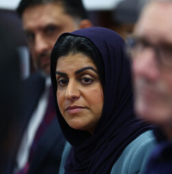 Reino Unido vai limitar a proteção concedida aos refugiados