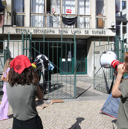 Greve Climática Estudantil vai tentar paralisar escolas a partir de segunda-feira