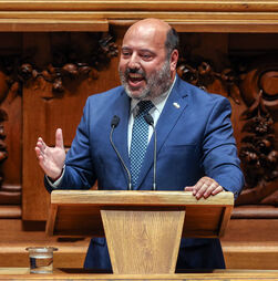 Chega tem de decidir se adere a queixa do seu deputado contra Eva Cruzeiro