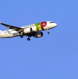 Greve geral. Tripulantes da aviação decidem adesão em assembleia-geral de emergência