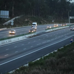 Autoestrada A1 cortada antes de Santa Iria no sentido sul-norte após despiste de pesado