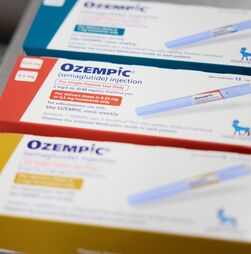 Detida médica suspeita de prescrever Ozempic a falsos diabéticos