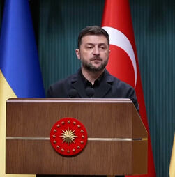 Zelensky conta com a cooperação turca para reforçar segurança no Mar Negro 
