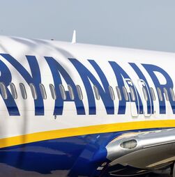 Ryanair abandona Açores a partir de março e culpa ANA e Governo