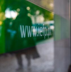 Desempregados inscritos no IEFP recuam 4,7%