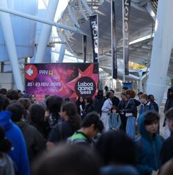 
+ de 200 postos de jogo, + de 30 simuladores e dezenas de títulos imperdíveis. 
