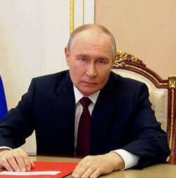 “A Ucrânia e os seus aliados europeus ainda estão iludidos”: Putin diz estar aberto a negociações com a Ucrânia 