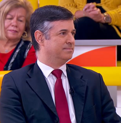 Neurologista explica como identificar os sinais de alerta de um AVC