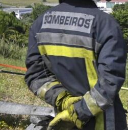 Onze bombeiros do Fundão detidos por suspeita de crimes de violação e coação sexual