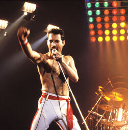 O músico, o pai, o mito chamado Freddie Mercury