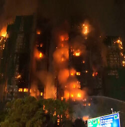 Sobe para 55 o número de mortos no incêndio em complexo de arranha-céus em Hong Kong