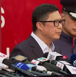 “Ainda não conseguimos identificar algumas vítimas mortais”: prosseguem buscas após incêndio em Hong Kong 