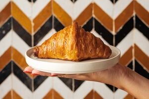 O afamado croissant da Pastelaria do Bairro Alto Hotel