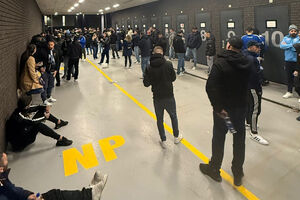 Adeptos do FC Porto detidos em Utrecht após incidente com autocarro