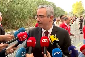 Batido recorde mundial: já votaram mais de 63 mil sócios nas eleições do Benfica