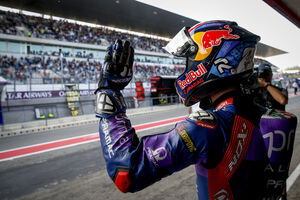 Piloto de MotoGP prepara-se para a corrida em Portimão, no Autódromo Internacional do Algarve