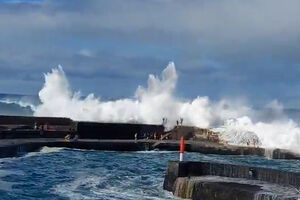 Ondas gigantes causam três mortos e 15 feridos em Tenerife 