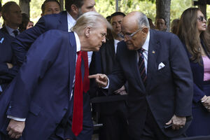 Trump e Giuliani juntos num evento público