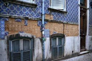PJ investiga furto de azulejos na igreja de Monforte, Portalegre