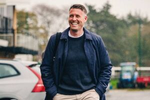 Rob Edwards é o novo treinador dos Wolves