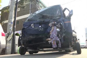 Camião embate contra mercado de rua na Coreia do Sul e faz dois mortos 