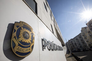 Polícia Judiciária investiga rede de imigração ilegal com impacto no SNS