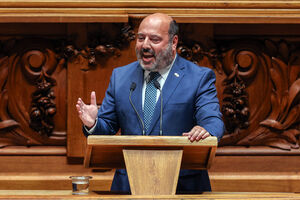 Chega decide sobre queixa de Filipe Melo contra Eva Cruzeiro na Assembleia da República