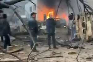 Pelo menos nove mortos em ataque russo a zona residencial no oeste da Ucrânia  