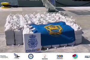 As grandes quantidades de cocaína apreendida tem sido por via marítima